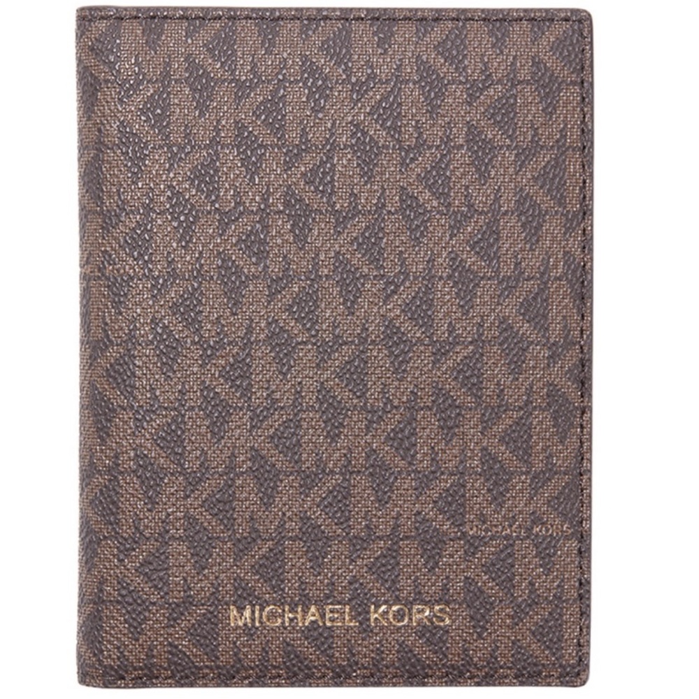Michael Kors passport cover